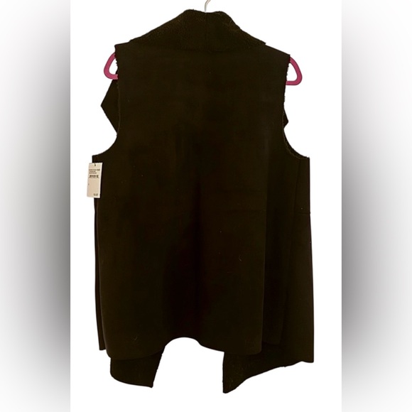 NWT Susina Black Shearling Vest - Picture 2 of 5